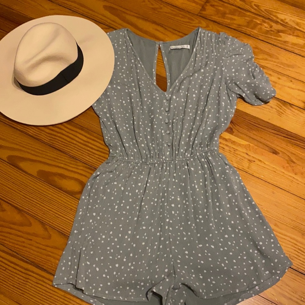 Abercrombie and Fitch Romper. Size M.
